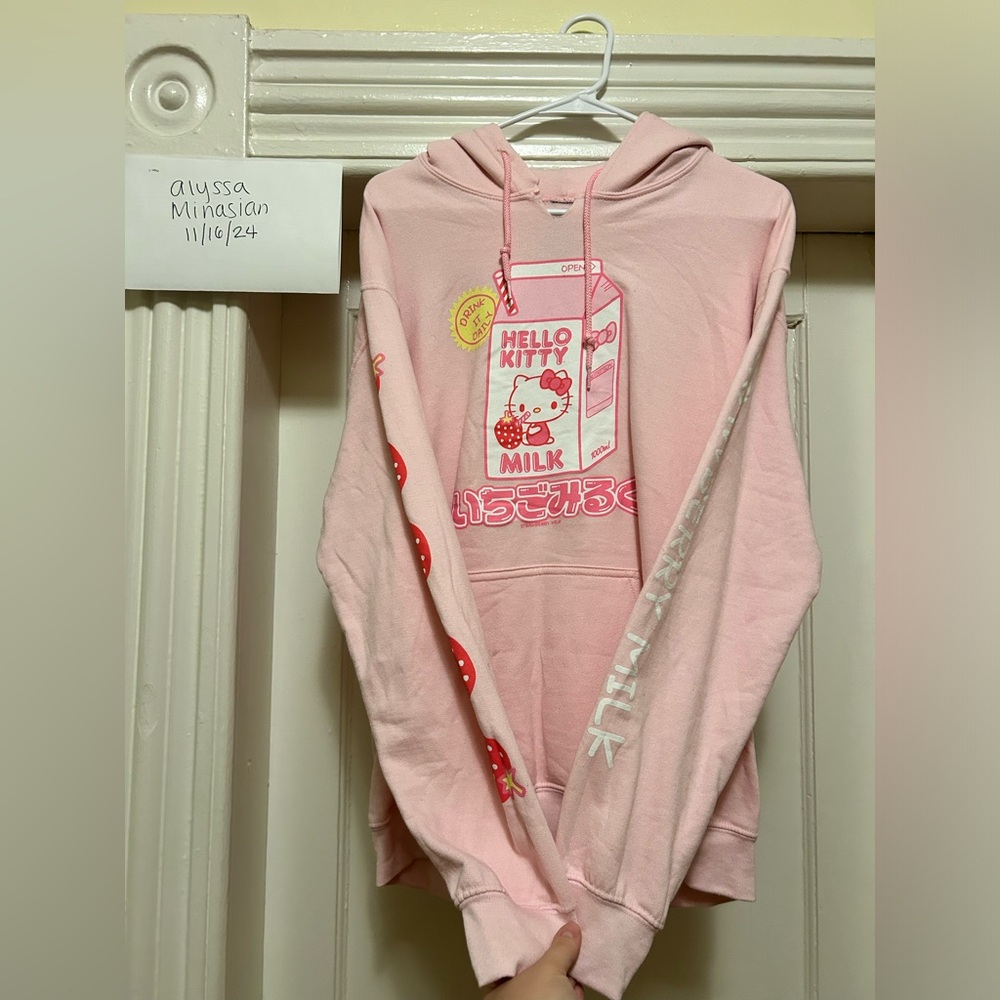 Hello kitty sweater